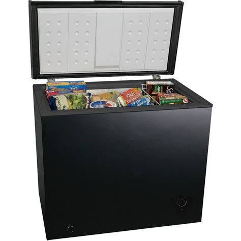 Chest Freezer ARC050S0ARBB, it's easy to add a large-capacity freezer to almost any space. . Artic king chest freezer